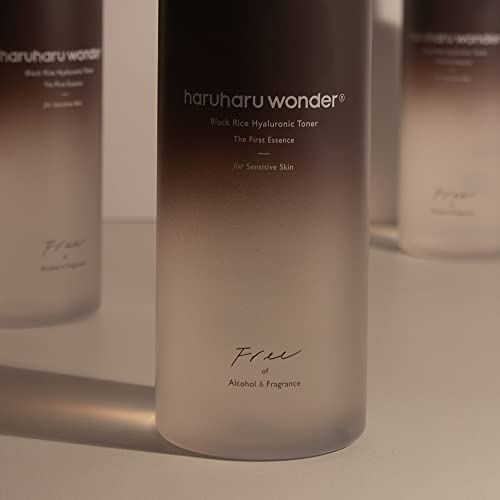 Haruharu Black Rice Hyaluronic Toner Free of Alcohol for Sensitive Skin 300ml