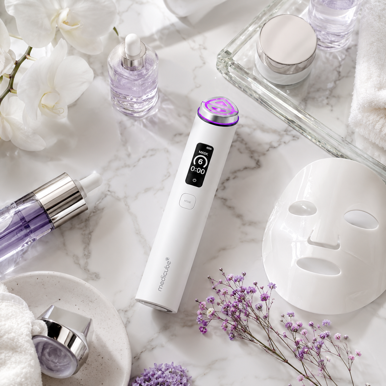 Medicube AGE-R BOOSTER PRO X2 White Beauty Device